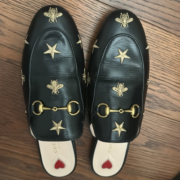 Gucci Quentin Bees and Stars Princetown Mules size 40.5 - Picture 2 of 5